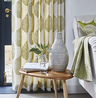 32381035_2167452729937478_14497342690930