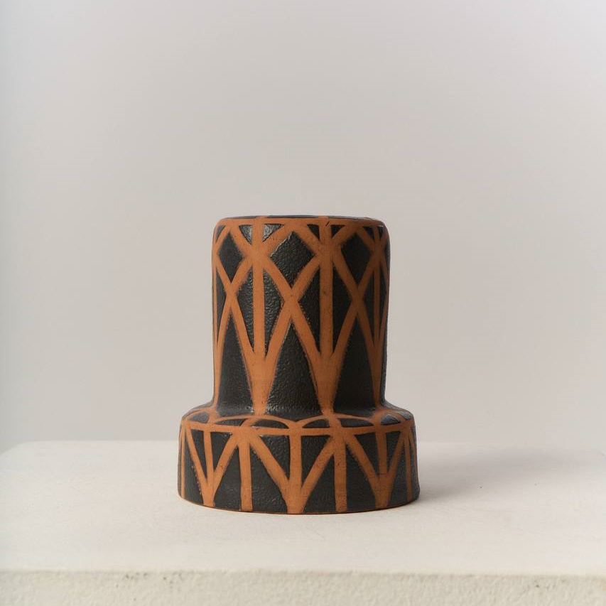 Ваза Черные узоры