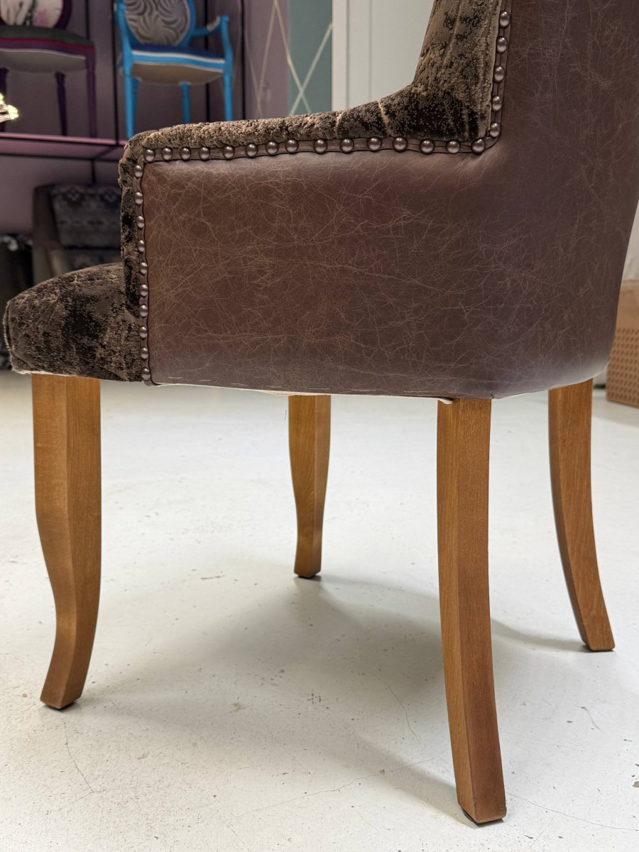 Кресло с подлокотниками Георг