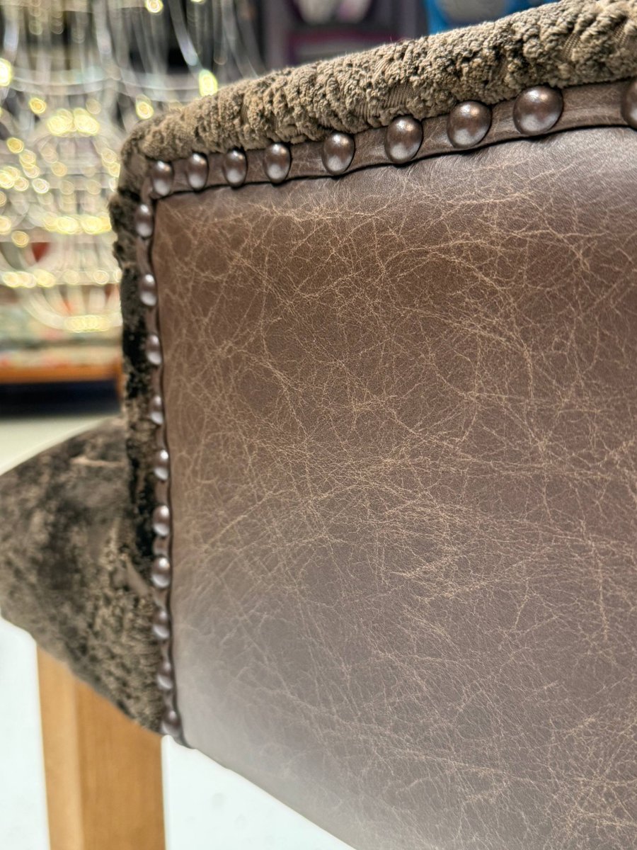 Кресло с подлокотниками Георг