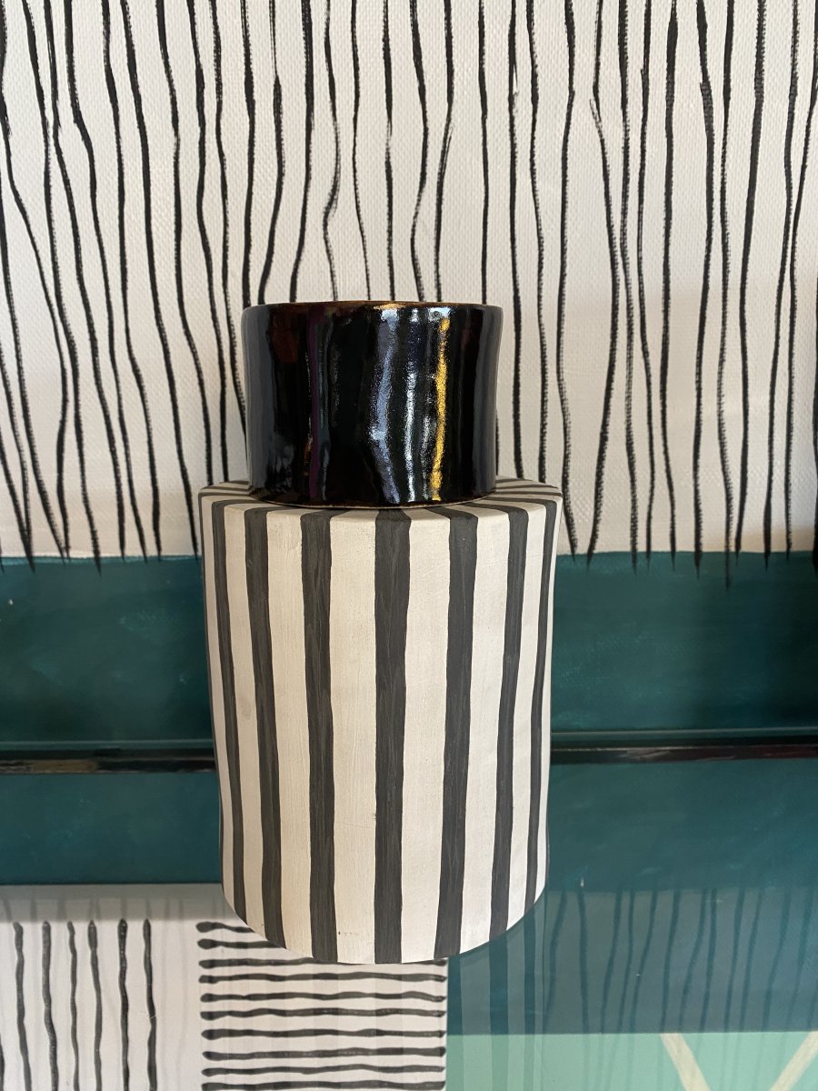 Сет цилиндрических банок