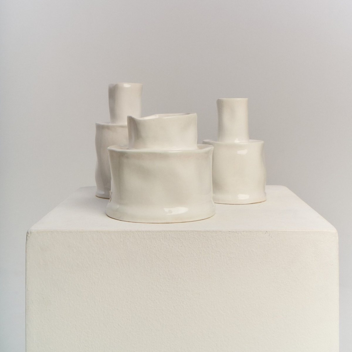 Сет белых ваз