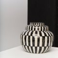 Круглый горшок Шахматная полоска